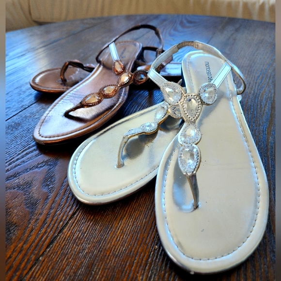 Matisse Shoes - Montego Bay Metallic Silver and Bronze Women's Sandals, 2 pairs size 9